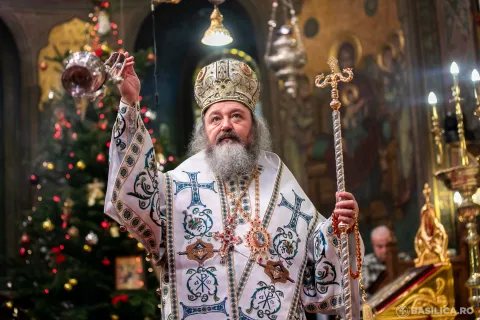 Episcopul vicar Ieronim Sinaitul a liturghisit în a doua zi de Crăciun la Catedrala Patriarhală