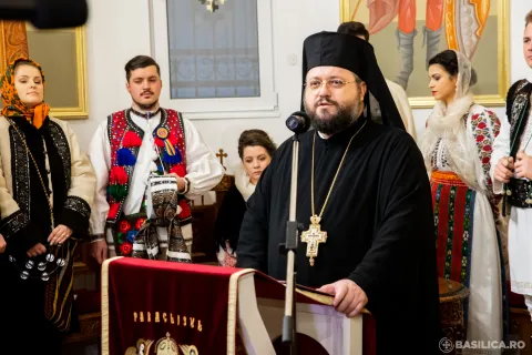 Colinde la Paraclisul CMN: Fără Hristos colindele devin cântece de sezon pentru că le lipsește mesajul veșniciei