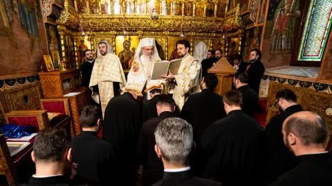 Hirotesii la Reşedinţa Patriarhală | Rangurile bisericeşti sunt o „recunoaştere a conştiinţei misionare a preoţilor”