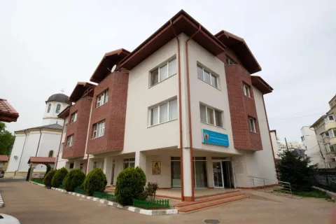 Centrul de Îngrijiri Paliative Sfântul Nectarie din București a primit 10.000 de lei pentru prevenirea COVID-19