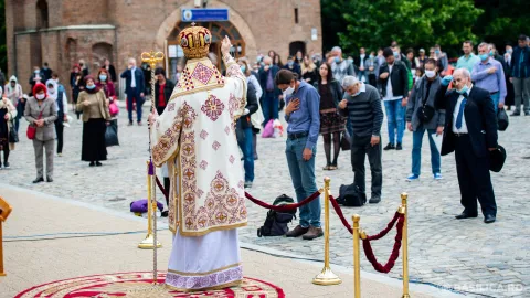 Credincioșii au umplut Dealul Patriarhiei. „Viața noastră comunitară este atât de importantă”
