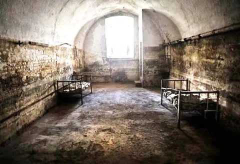 Ziua naţională de cinstire a martirilor din temniţele comuniste