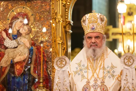 Sf. Ap. Petru și Pavel sunt învățători ai credinței, pocăinței și misiunii Bisericii în lume – Patriarhul Daniel