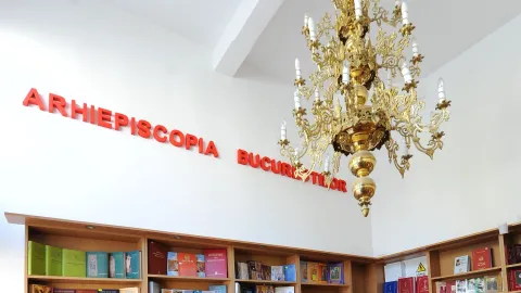 Colportajul Arhiepiscopiei Bucureștilor a împlinit 12 ani. Produse bisericești, la un click distanță