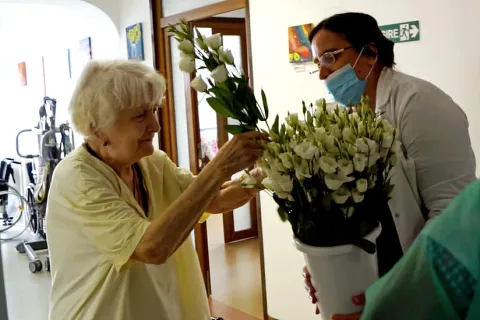 Voluntarii de la Paraclisul Catedralei Naționale au vizitat pacienții oncologici din Capitală