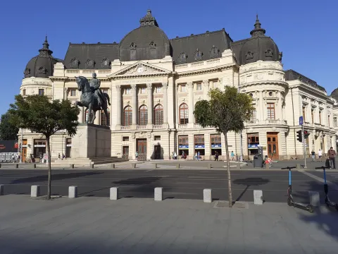 Tururi ghidate gratuite pentru tinerii bucureșteni