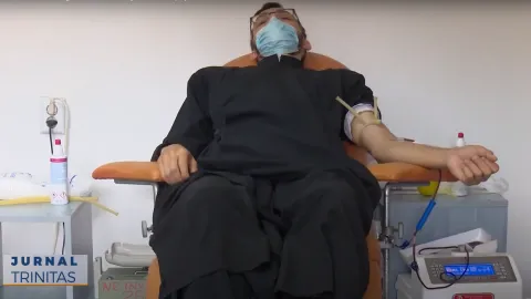 Clericii din Protopopiatul Ilfov Nord donează sânge