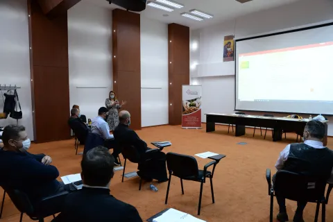 Federaţia Filantropia formează noi consilieri în domeniul adicţiilor. Cursul este autorizat ANC