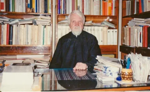 Se împlinesc 117 ani de la naşterea Părintelui Dumitru Stăniloae