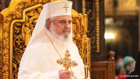 Patriarhul despre 24 ianuarie: O zi de mulţumire, recunoştinţă şi de evidenţiere a importanţei unităţii şi a demnităţii naţionale