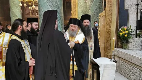 Comemorarea Patriarhului Justinian: „Măiestria corăbierului se vede în vreme de furtună”