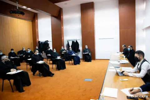 Întrunire dedicată catehizării în Arhiepiscopia Bucureștilor: Catehetul este un propovăduitor al credinței