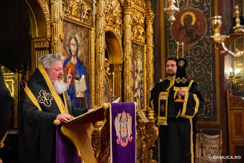 Îndemnul PS Varlaam: După ora 22, să rezervăm măcar câteva minute lecturii din Evanghelie