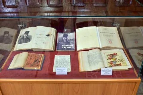 Bucureşti: Expoziţie dedicată împlinirii a 200 ani de la Revoluţia lui Tudor Vladimirescu
