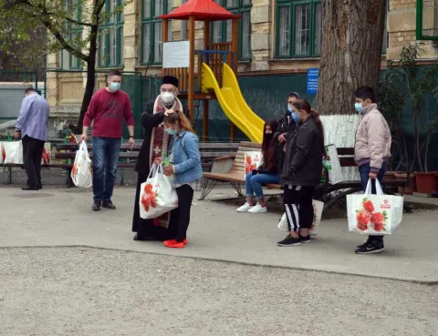 Protoieria Sector 1: Daruri de Sfintele Paşti pentru 20 de familii