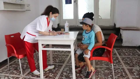 Voluntarii Catedralei Naționale au oferit asistență medicală gratuită pentru 70 de persoane din Mizil