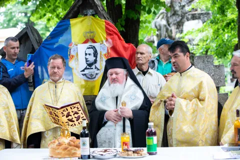Eminescu a susținut proiectul Catedralei Naționale. El numea Biserica Ortodoxă maica neamului românesc, spune PS Varlaam