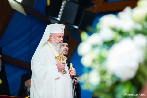 Mesajele autorităţilor de stat cu ocazia împlinirii vârstei de 70 de ani a Patriarhului Daniel
