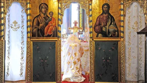 Patriarhul: Mântuitorul Hristos nu-i judecă pe oameni după aparenţe