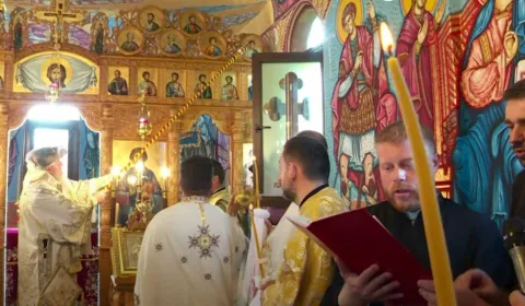 PS Varlaam Ploieşteanul a sfinţit pictura bisericii şi paraclisul Parohiei Cocorăştii Mislii