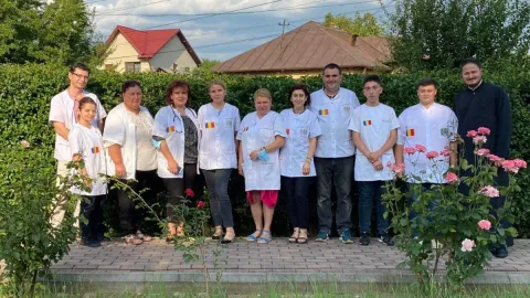 Voluntarii Paraclisului Catedralei Naționale au revenit cu campania de asistență medicală în satul prahovean Pleașa