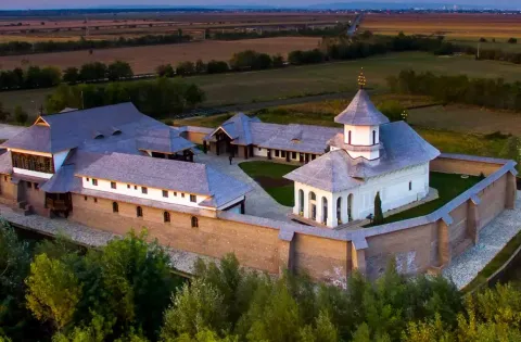 Mănăstirea Turnu te invită la un concert de muzică bizantină