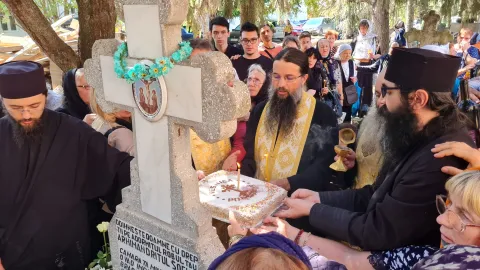Arhim. Sofian Boghiu a fost pomenit la 19 ani de la trecerea în veşnicie