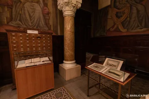 La Biblioteca Sfântului Sinod va fi prezentată Expoziţia „Lumina care luminează în întuneric”