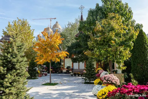 Paraclisul: De zece ani, baza duhovnicească pe care se construiește Catedrala Națională