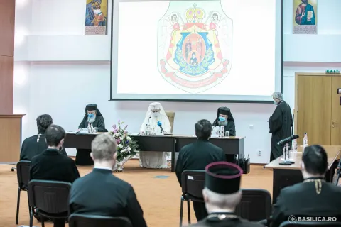 Clericii din Arhiepiscopia Bucureștilor, în conferință semestrială. Tema: Anul comemorativ 2021