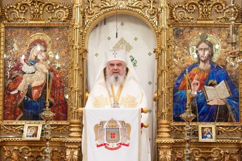 Patriarhul României: Timpul vieţii noastre se sfinţeşte prin rugăciune şi fapte bune (Text integral)