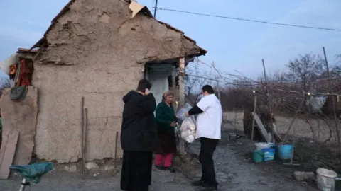 Voluntarii Paraclisului Catedralei Naționale au oferit sprijin pentru 33 de familii din județul Prahova