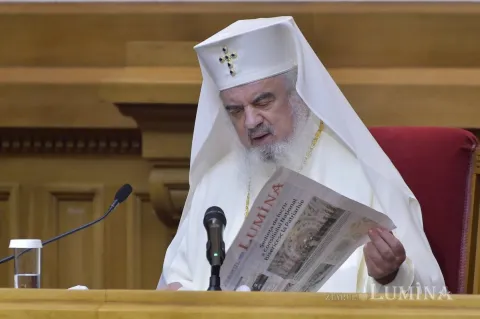 Mesajul Patriarhului Daniel la apariţia ediţiei cu numărul 5.000 a Ziarului Lumina: O Mare Binecuvântare!