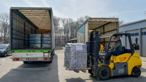 Patriarhia Română trimite ajutoare pentru refugiații găzduiți în eparhiile Chișinăului și Bălților