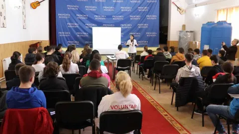 Voluntarii Catedralei Naționale reiau Campania „Prevenție și Educație pentru Sănătate” după doi ani de pandemie