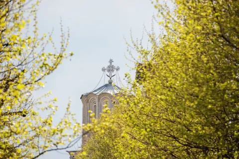 Comunicat: Programul liturgic de la Catedrala Patriarhală în perioada 17 – 29 aprilie 2022