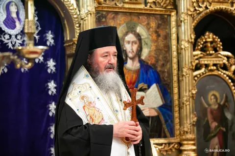 PS Ieronim la Denia Acatistului Bunei Vestiri: În cele 12 condace și icoase se cântă toată taina mântuirii noastre