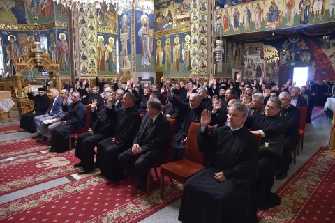 Noua Adunare Eparhială a Arhiepiscopiei Bucureştilor: Au fost aleşi 10 clerici şi 20 de mireni în 10 circumscripții electorale