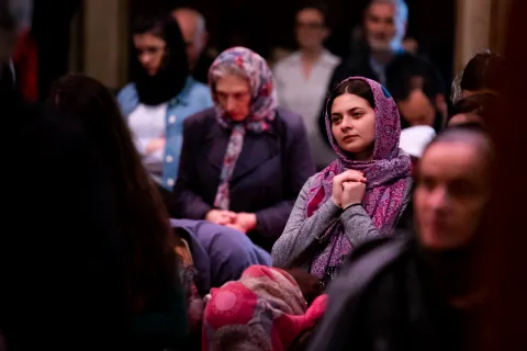 Patriarhul Daniel, mesaj la Duminica Femeilor creștine: Ne rugăm lui Dumnezeu să le dăruiască bucurie și binecuvântare