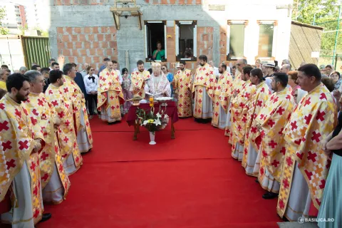 PS Varlaam Ploieşteanul a binecuvântat lucrările efectuate la Parohia „Sf. Ap. Andrei” – Militari