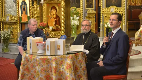 Anul Sfinților Isihaști: Omagiu adus Părintelui Stăniloae de către Editura Basilica și biserica unde a slujit