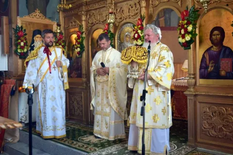 Biserica parohiei prahovene Gorgota a fost binecuvântată după încheierea lucrărilor de restaurare