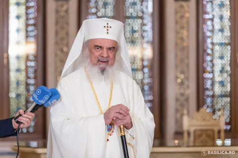 Patriarhul României a împlinit 71 de ani