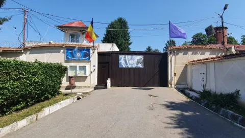 Arhiepiscopia Bucureștilor a oferit daruri la Penitenciarul Târgșor