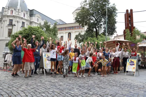 AuGUSTeria, evenimentul care a mobilizat Centrul Vechi al Capitalei în sprijinul a 150 de copii fără posibilități materiale