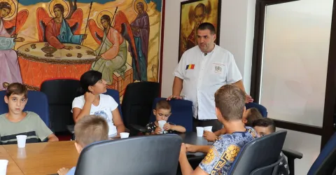 Voluntarii Paraclisului Catedralei Naționale au oferit consiliere vocațională unor copii din județele Ilfov și Prahova