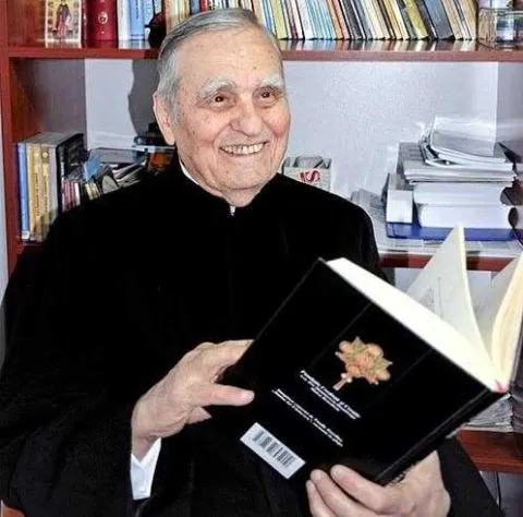Patriarhul Daniel, mesaj la înmormântarea Pr. Prof. Gheorghe I. Drăgulin: pedagog erudit și mărturisitor al lui Hristos în timpul regimului comunist