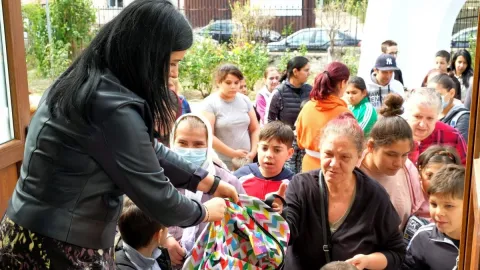 Protoieria Sector 3 Capitală ajută elevii la începutul anului școlar