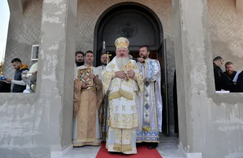 PS Varlaam Ploieşteanul a binecuvântat lucrările efectuate la biserica parohiei prahovene Dâmbu
