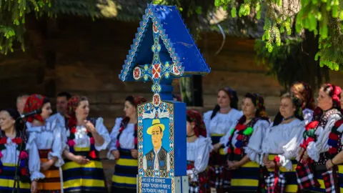 Muzeul Național al Satului deschide expoziția fotografică „Crucea”